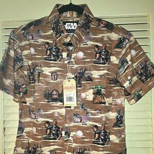 Star Wars RSVLTS The Mandalorian "Mando Montage" Shirt Size Extra Small